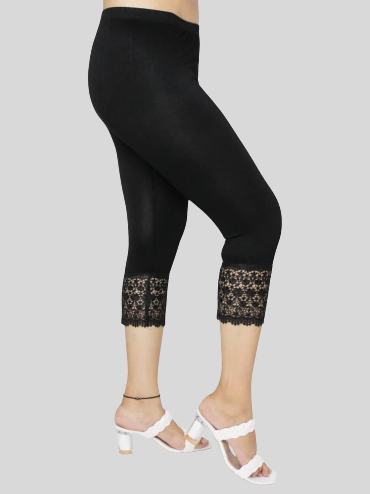 Short Lace Legging